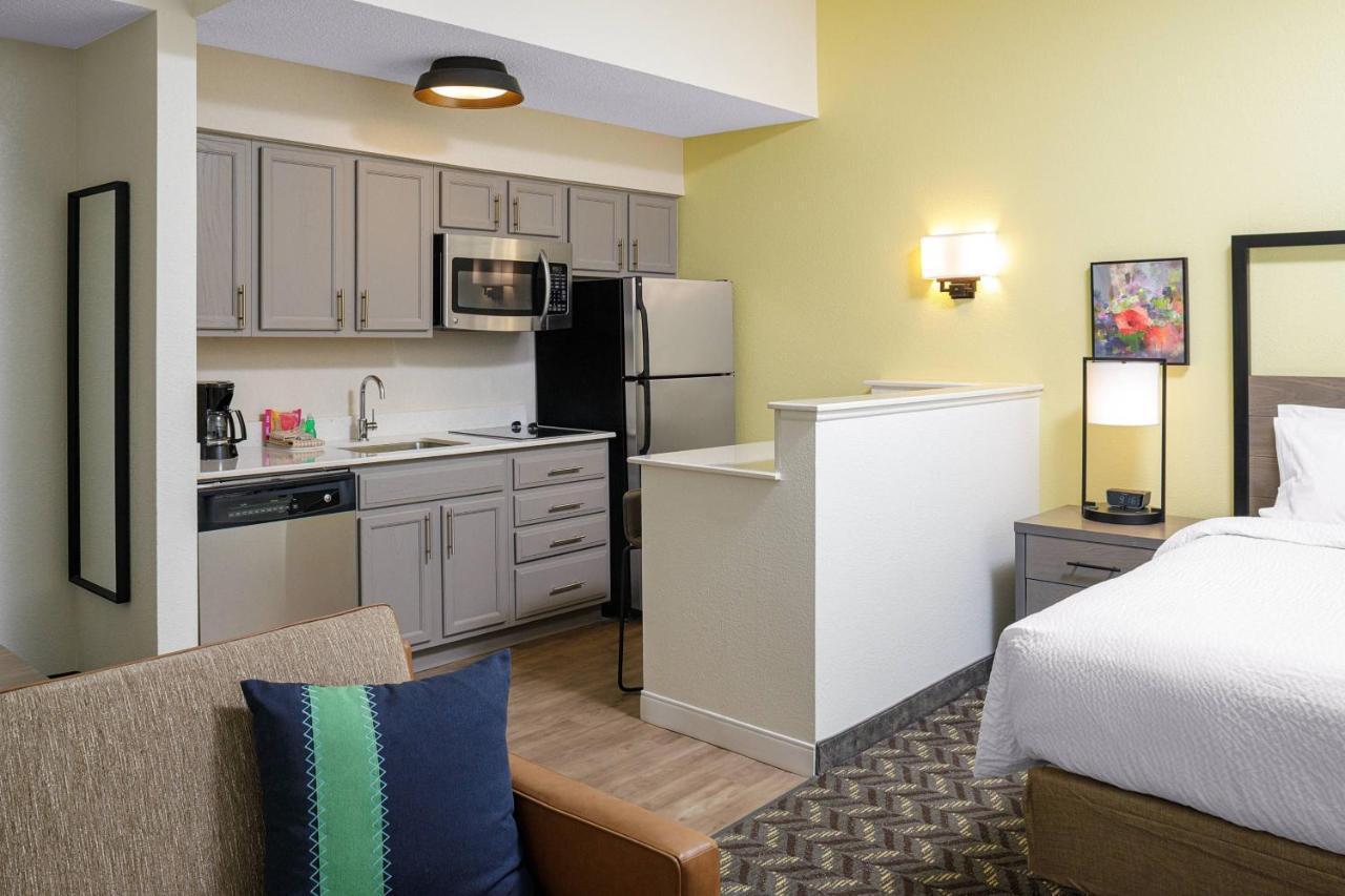 Residence Inn New Rochelle Exterior photo